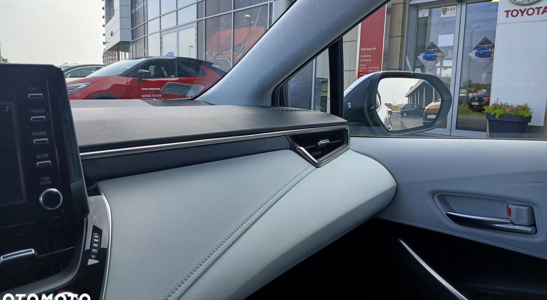 Toyota Corolla cena 84900 przebieg: 89922, rok produkcji 2019 z Kalisz małe 596